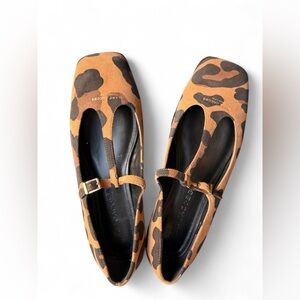 Marc Jacobs Tan and Black Leopard Flats